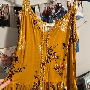 Arizona jean top, size medium but fits kinda bigger